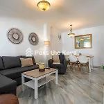 On The Golden Mile Perfect For Families Pass The Keys Lägenhet Marbella