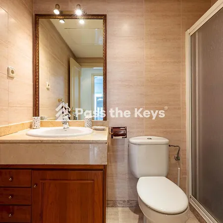 Apartamento On The Golden Mile Perfect For Families Pass The Keys